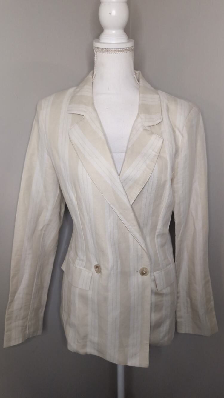 ASTR The Label Striped Linen Blend Blazer Medium Coastal Quiet Luxury